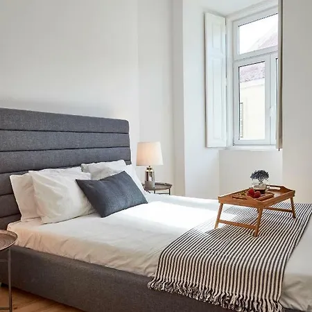 Modern Calcada Sao Francisco Ii * Lisboa