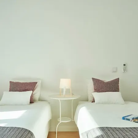 Modern Calcada Sao Francisco Ii Apartment