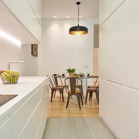 Modern Calcada Sao Francisco Ii Lisboa